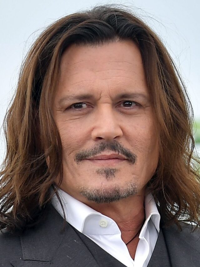 actor-johnny-depp-attends-the-jeanne-du-barry-photocall-at-news-photo-1685634329